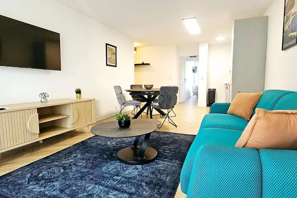 Apartmán L'Elegant 3P, 2Ch, 2Sdb, Clim, Wifi Gratuit, Parking Prive Cannes